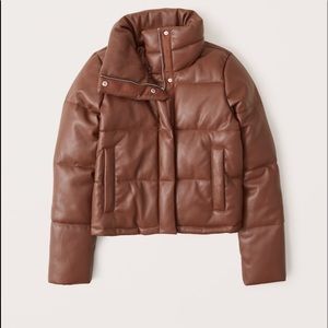 Abercrombie & Fitch Vegan leather puffer